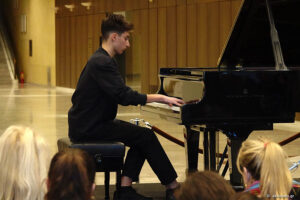 Ο μαθητής μας Νίκος Μουτσόπουλος στα Piano Days στο Μέγαρο Μουσικής Αθηνών 28/01/2023